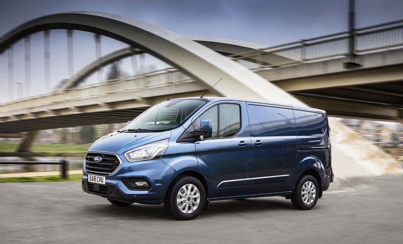Ford Custom 2019