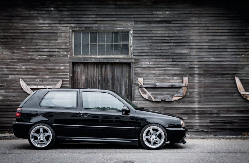 Volkswagen Golf mk3 черный