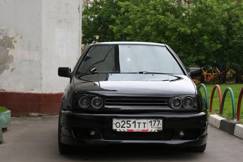VW Golf mk3 голубой заводской