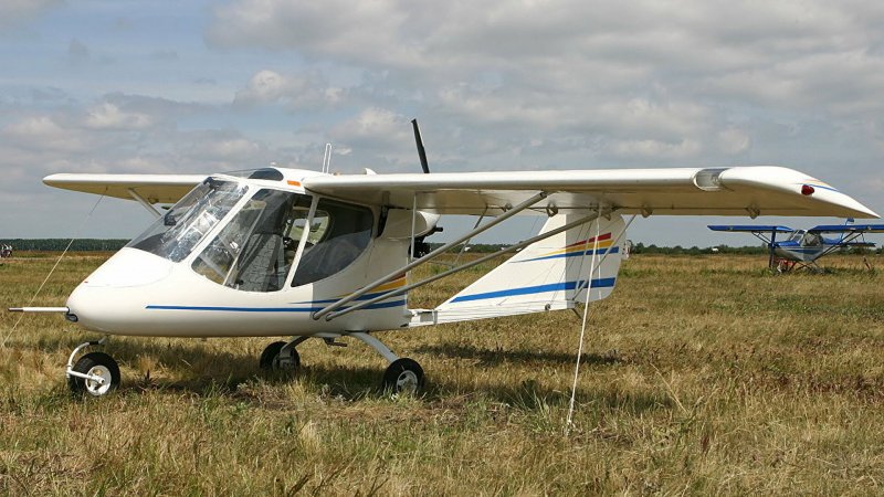 Самолет Бекас x-32