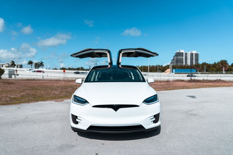 Tesla model x 2022