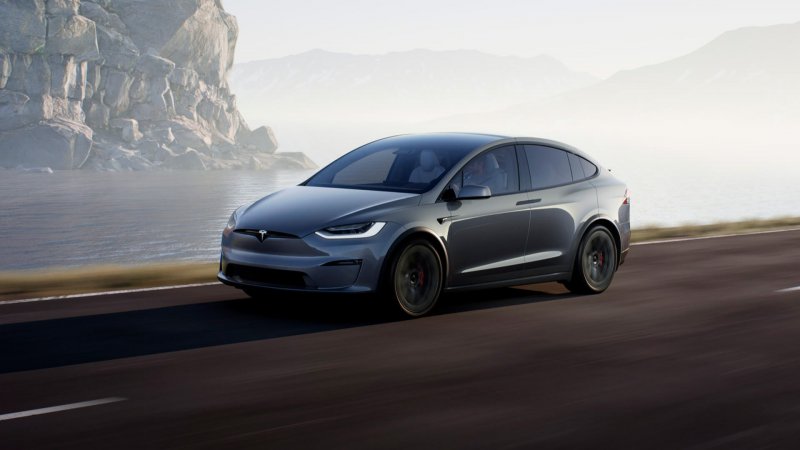 Tesla model x Plaid 2021
