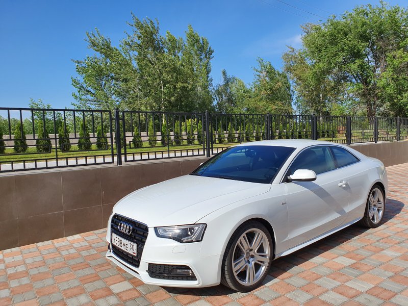 Audi a5 белая