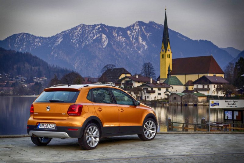Volkswagen Cross Polo 5