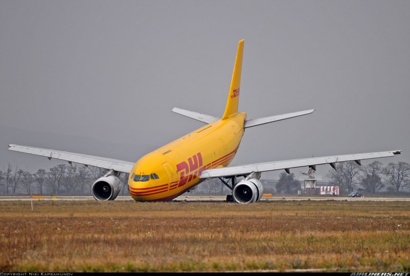 DHL Airbus a300