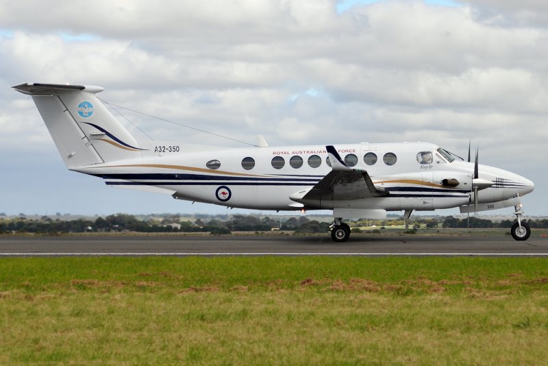 Beech King Air 300