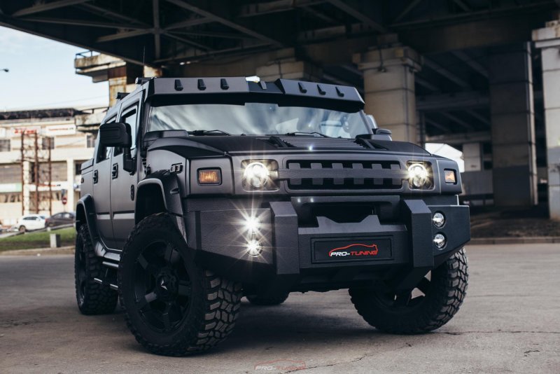 Hummer h2 Black Tuning