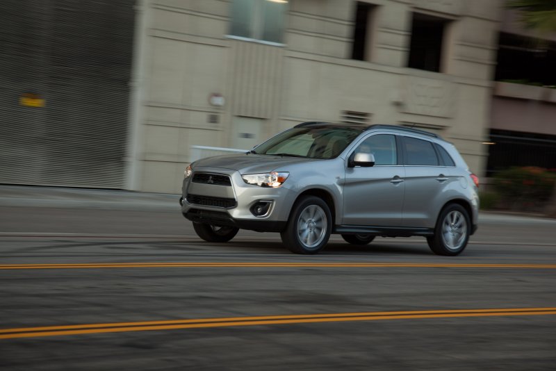 Mitsubishi Outlander 2005 jp-spec