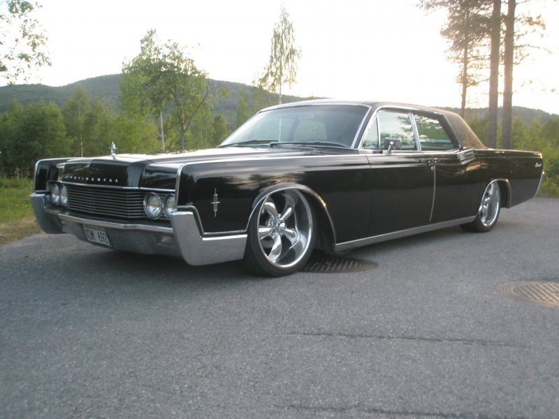 Lincoln Continental