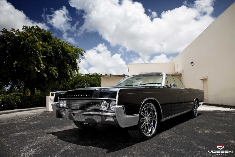 Lincoln Continental 1965 Coupe