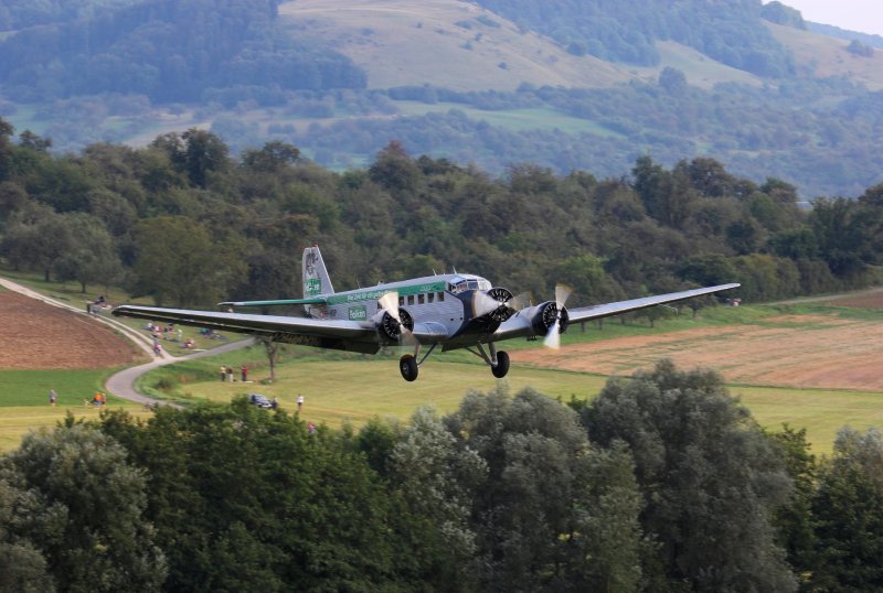 Немецкий военный самолет Junkers ju 52