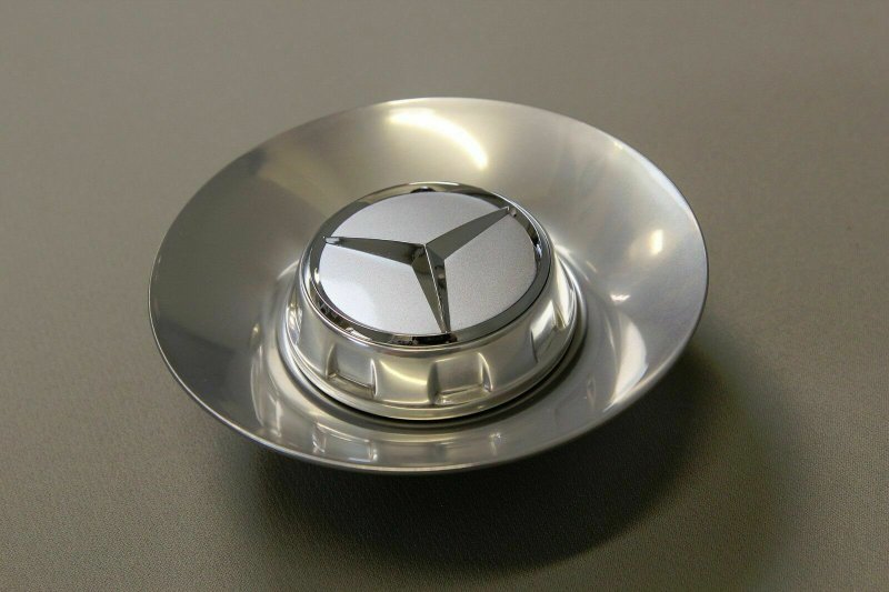 Крышка ступицы Mercedes w222 s63