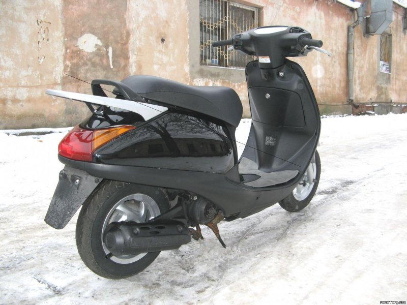 Honda lead 48