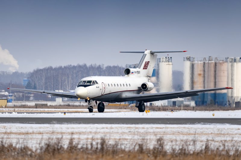 Фотография самолёта - Яковлев - як-40к - 87200 (зав.н. 98119