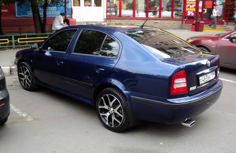 Skoda Octavia 2006 1.6 а4