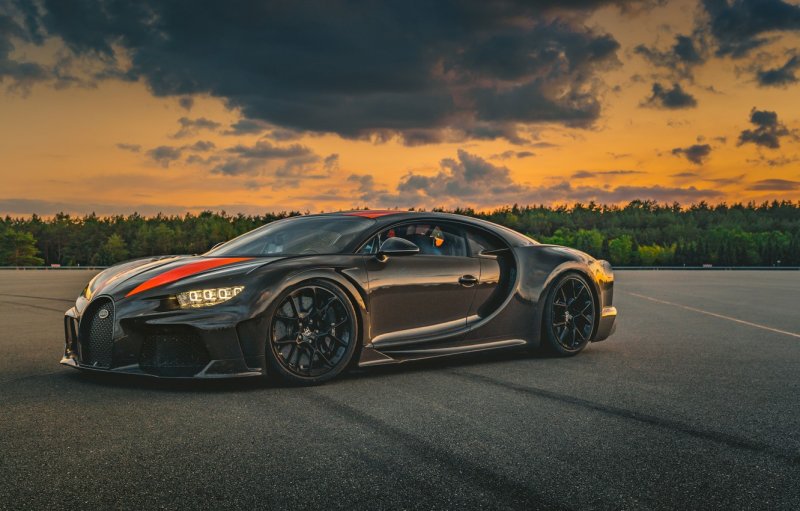 Bugatti Chiron super Sport 300+