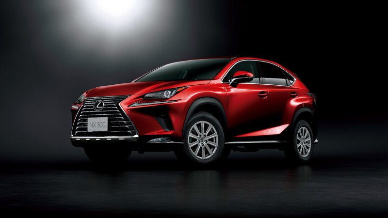 Лексус NX 300 спорт