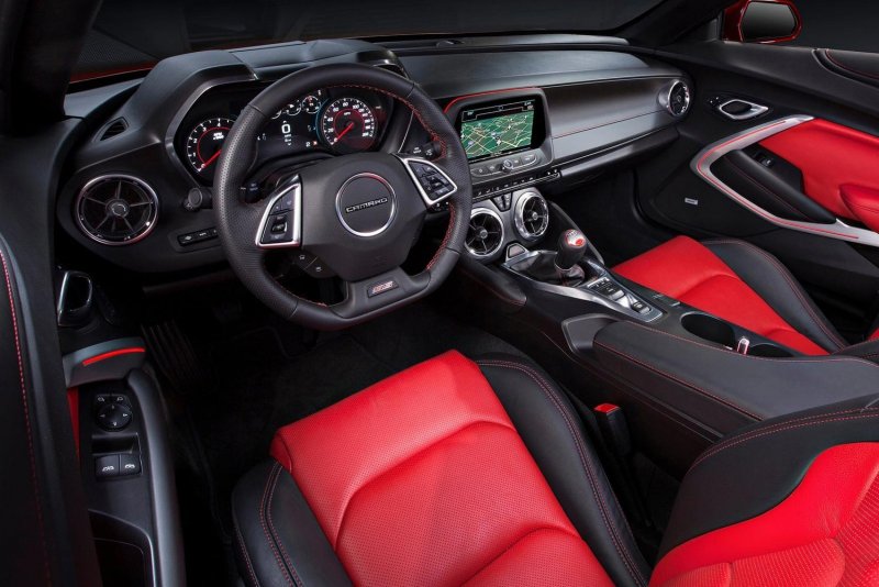 Chevrolet Camaro SS 2019 салон