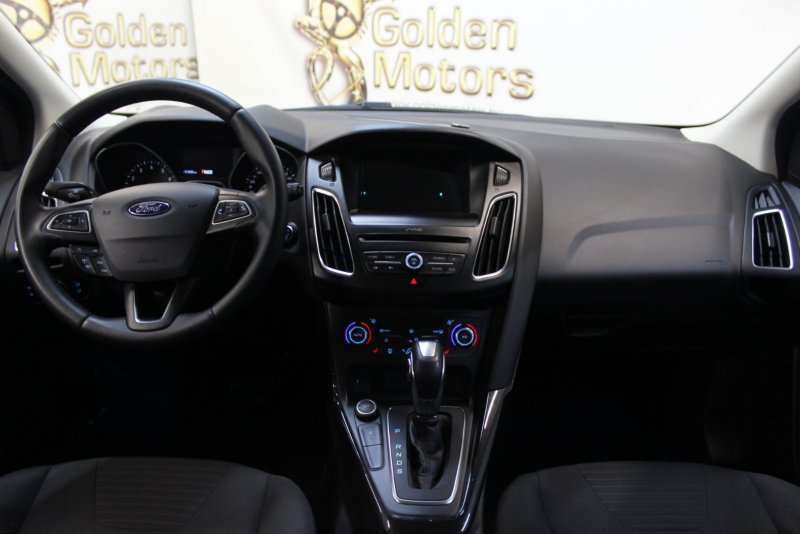 Ford Focus 3 Рестайлинг Titanium