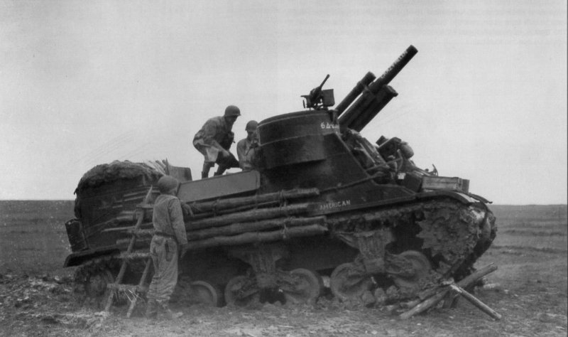 Танк м7 Priest 105mm HMC