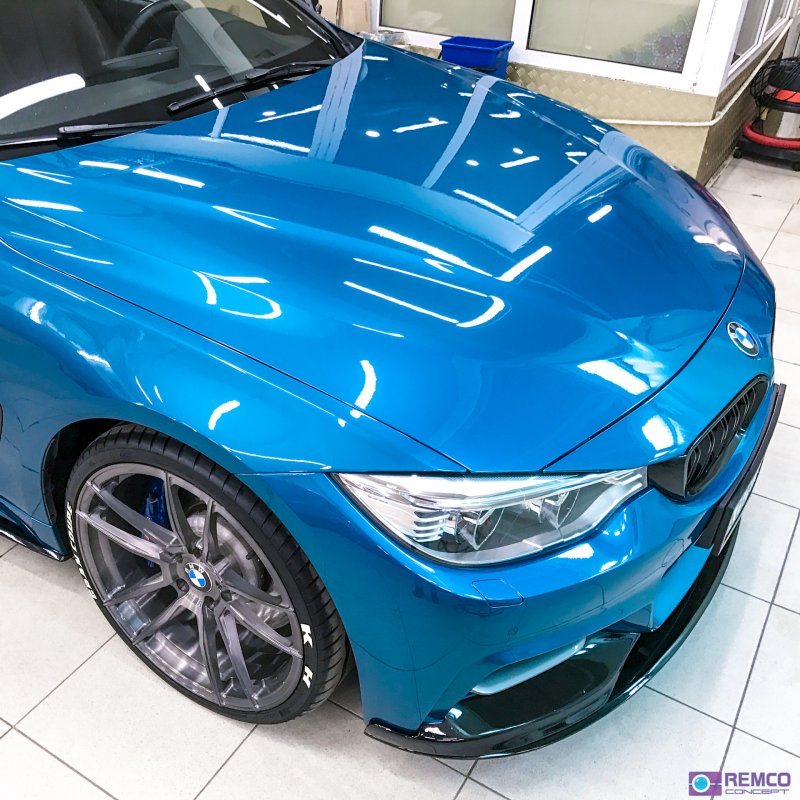 Металлик BMW m4 синяя