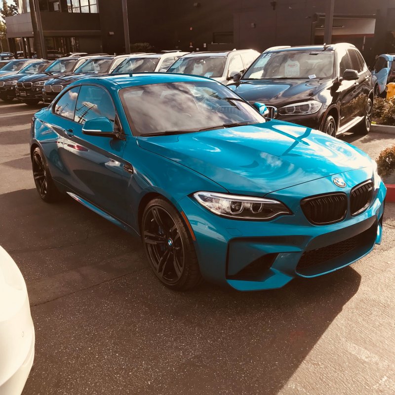 Long Beach Blue Metallic