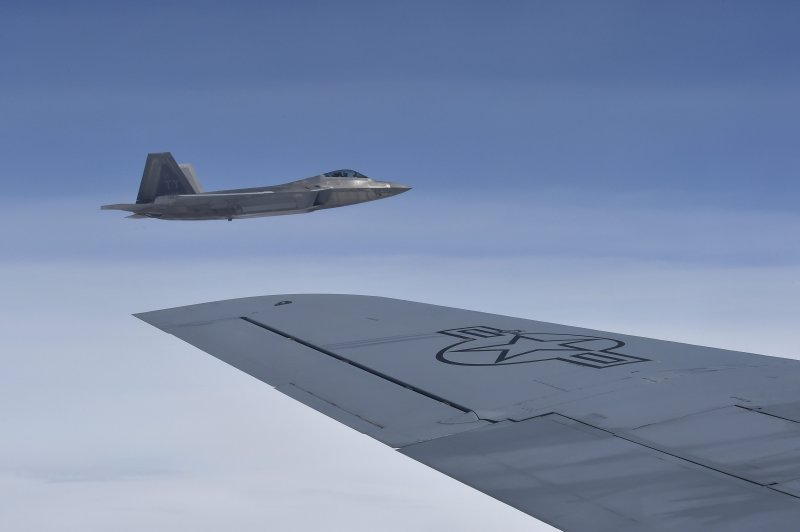 B22 Spirit