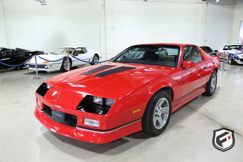 Chevrolet Camaro z28 1990