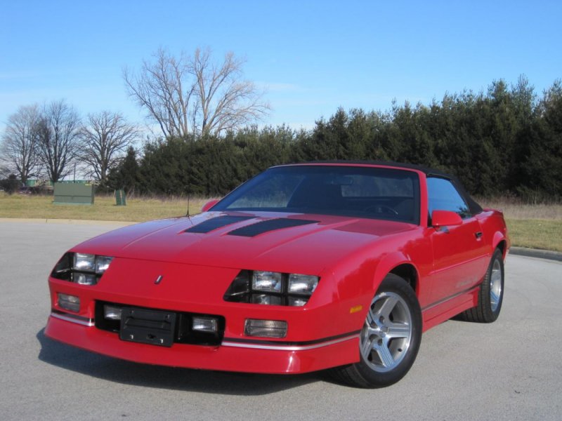 Chevrolet Camaro IROC-Z 1990