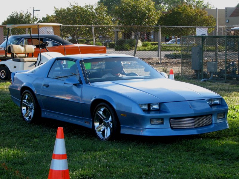 Chevrolet Camaro 1990