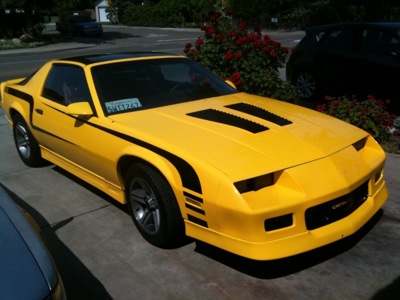 Chevrolet Camaro z28 1990