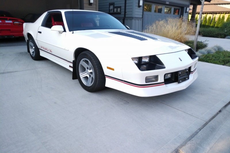 Chevrolet Camaro IROC-Z 1990