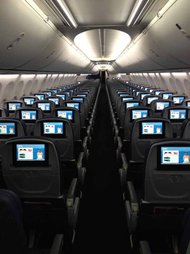 Боинг 737-900