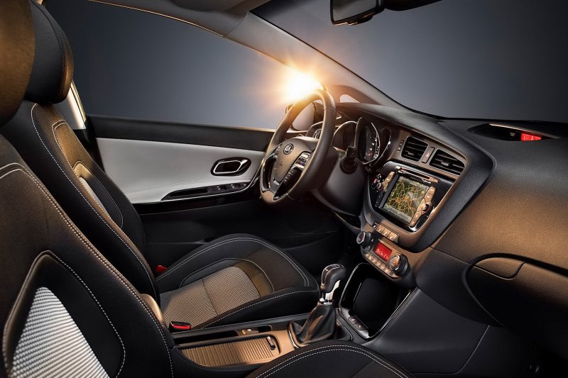 Kia Ceed 2012 Interior