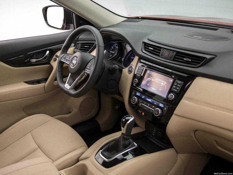 Nissan x-Trail 2020 салон