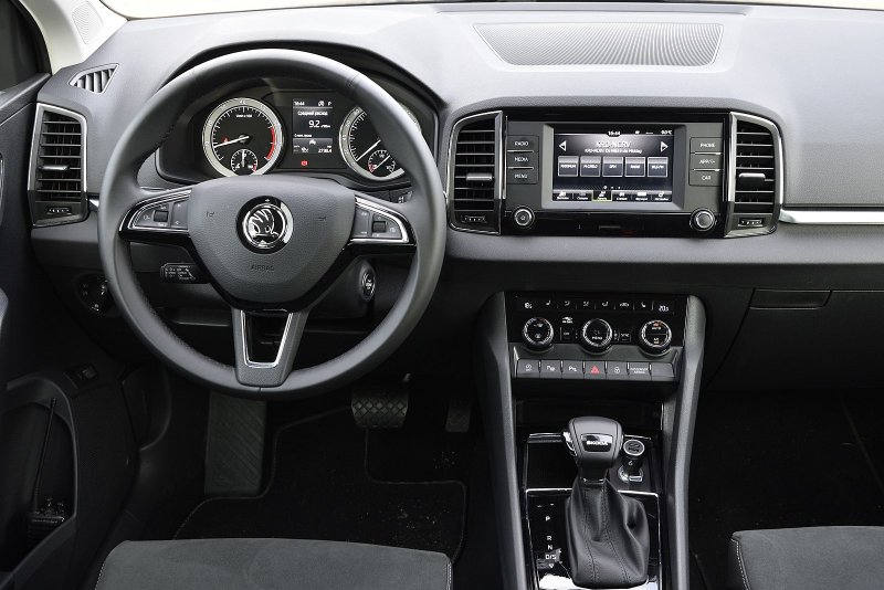 Skoda Karoq 2020 салон