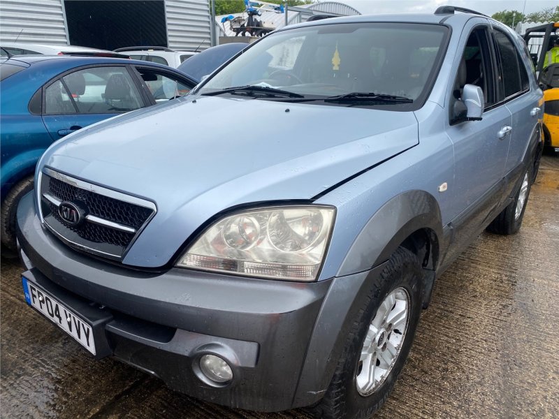 Kia Sorento 2002 год белая