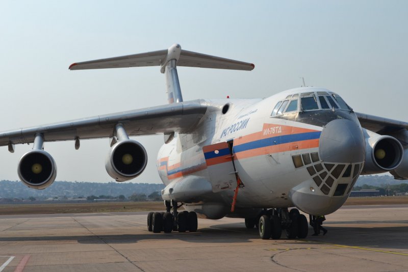 Ил 76 МЧС 76841