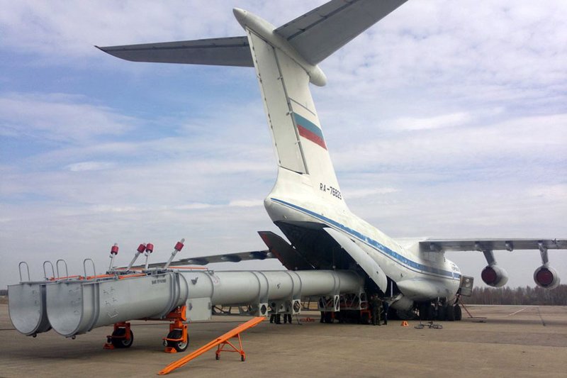 Пожарный самолет ил-76