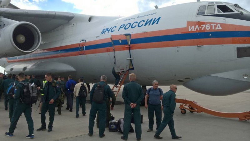 Ил-76 МЧС на Васо