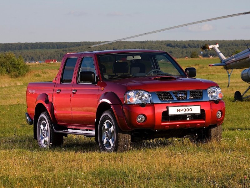 Nissan np300
