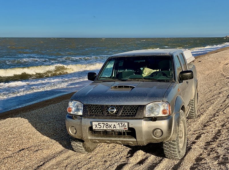 Nissan Pickup np300