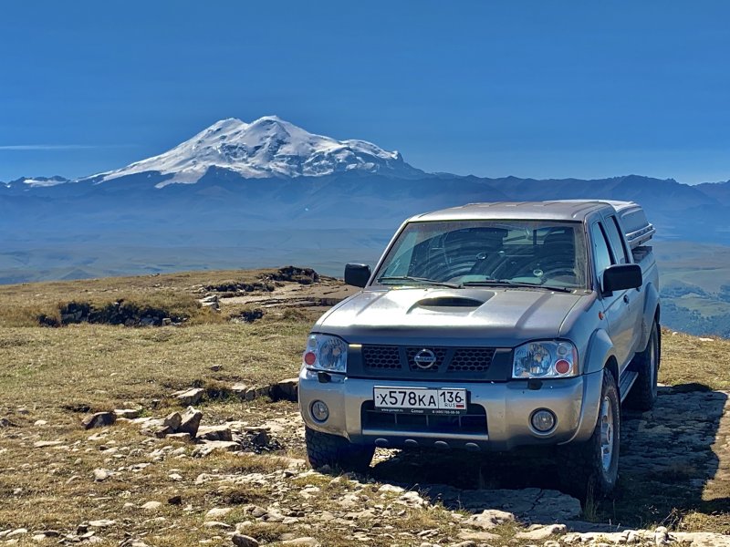 Nissan np300 Double Cab
