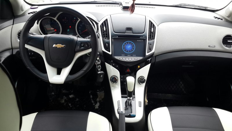 Chevrolet Cruze торпеда