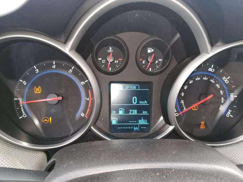 Chevrolet Cruze 2012 Interior