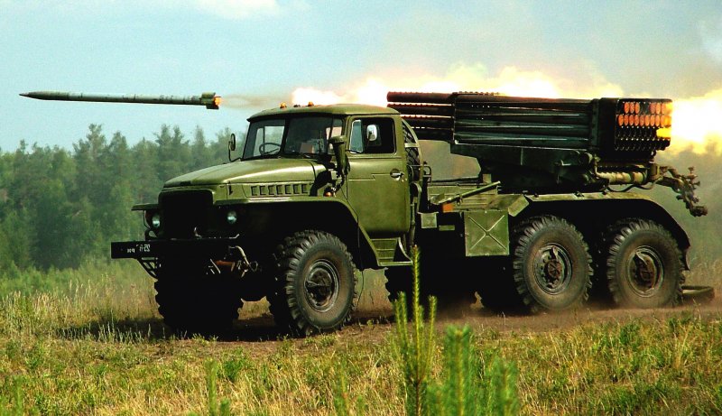 РСЗО БМ-27 «ураган»