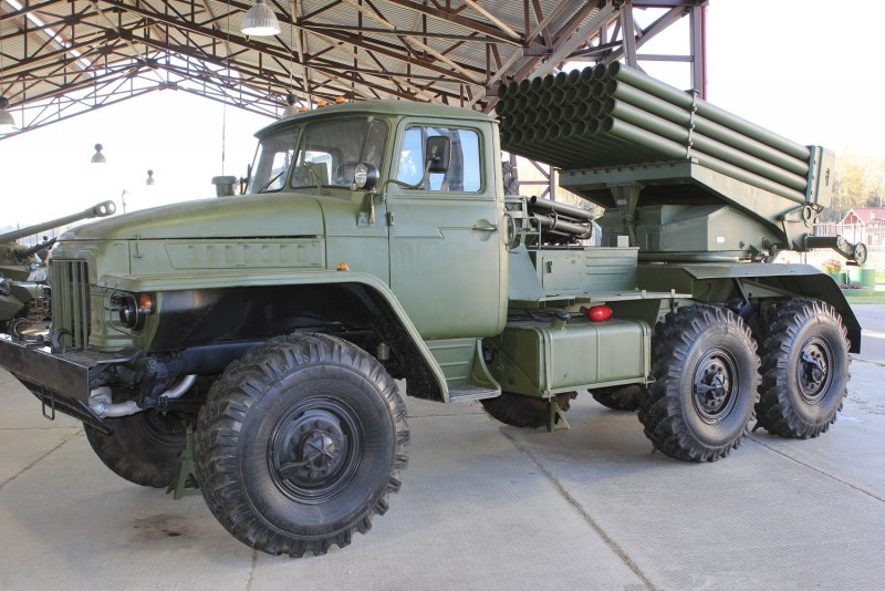 122-Мм реактивная системы залпового огня 9к51 «град» (БМ-21)