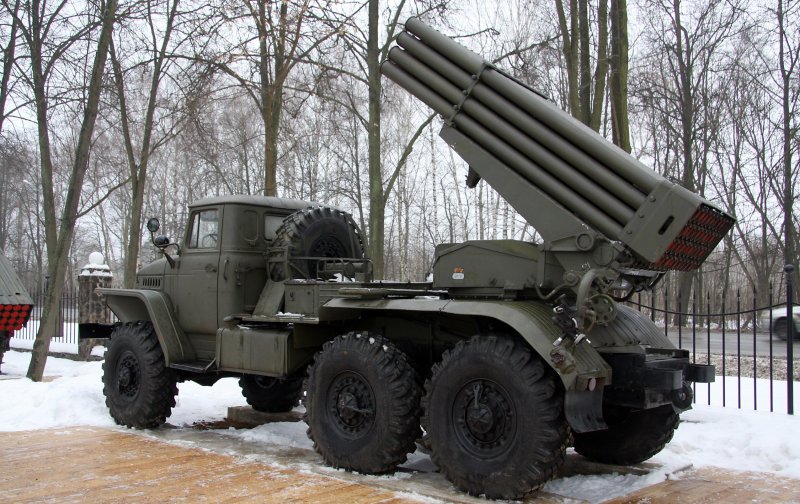 РСЗО БМ-21 град