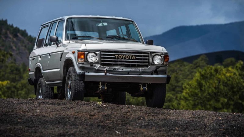 Toyota Land Cruiser hj60
