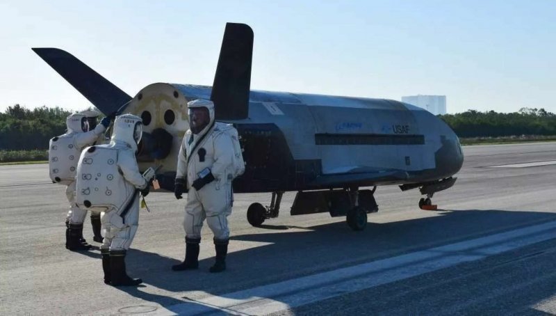Американский космический беспилотник x-37b